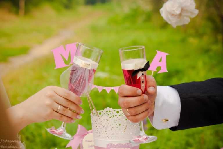 Хрустальная свадьба - приметы и обряды - что подарить на 15 лет