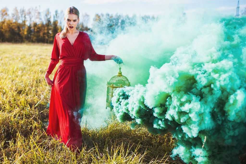 Цветной дым для свадебной фотосессии: идеи, фото, видео
